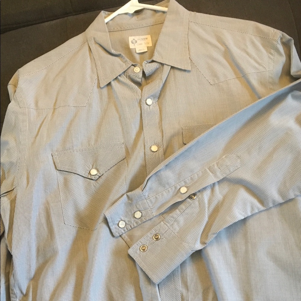 Black & white western style snap button shirt